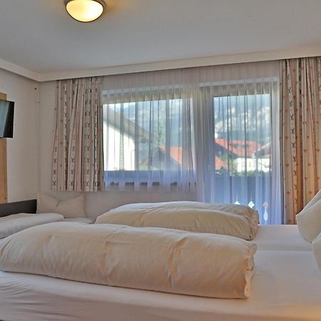 Radfeld Gasthof Pension Alpenblick מראה חיצוני תמונה