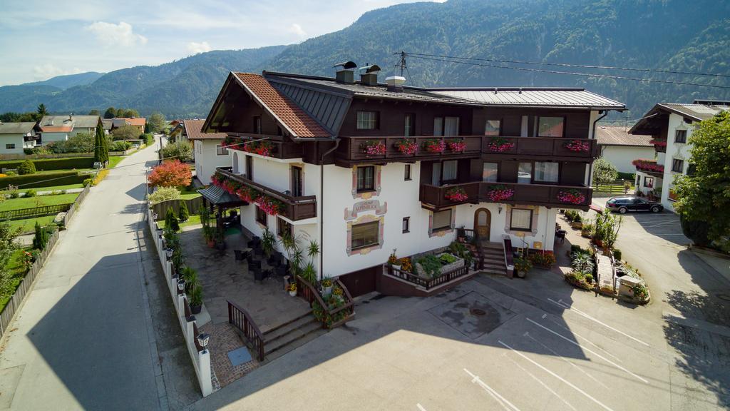 Radfeld Gasthof Pension Alpenblick מראה חיצוני תמונה