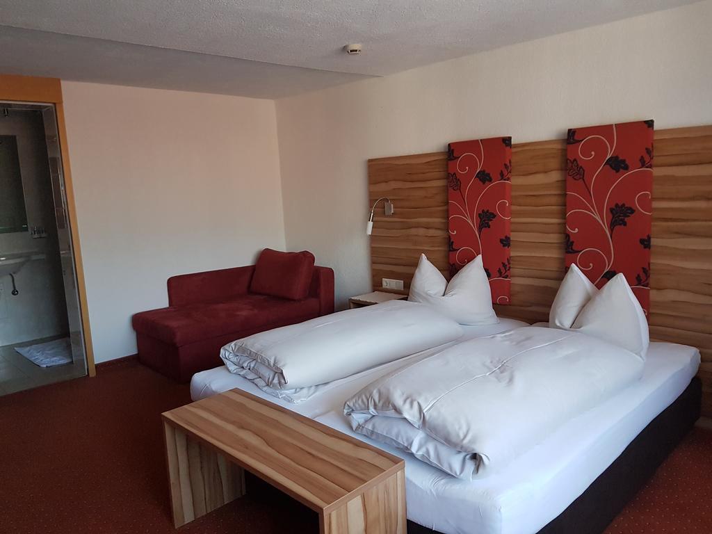 Radfeld Gasthof Pension Alpenblick מראה חיצוני תמונה