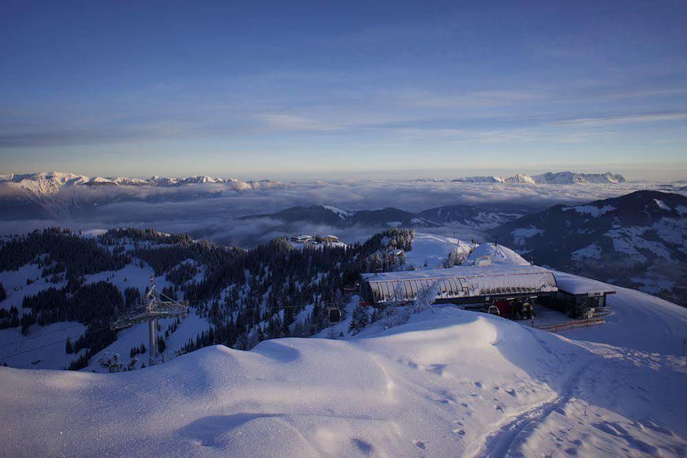 Radfeld Gasthof Pension Alpenblick מראה חיצוני תמונה